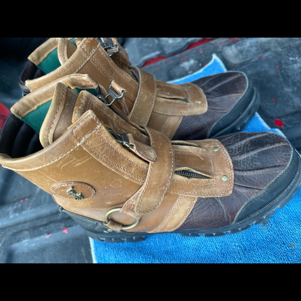 Polo boots